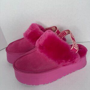 UGG CLOGS